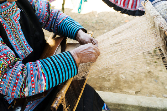 Hemp Plants and Hand-weaving Technique